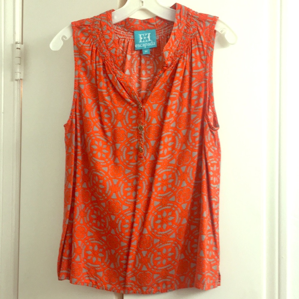 Perfect summer tank top —Escapada sleeveless shirt